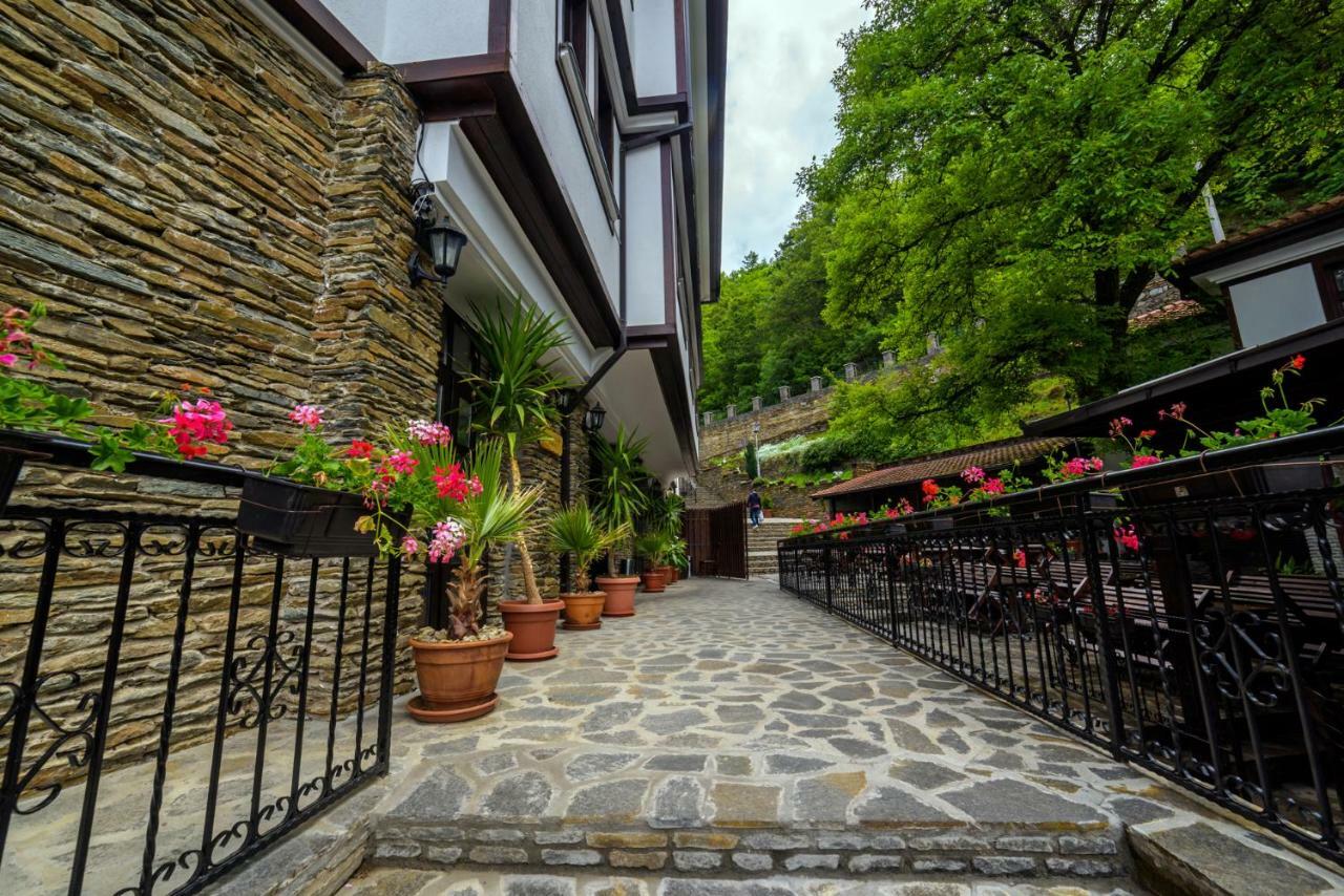 Hotel Manastir Sv. Joakim Osogovski Kriva Palanka Exterior photo